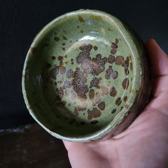 Small Green and Brown Splatter / Speckled Studio Art Pottery Bowl Signed M.J.M. - Picture 1 of 5